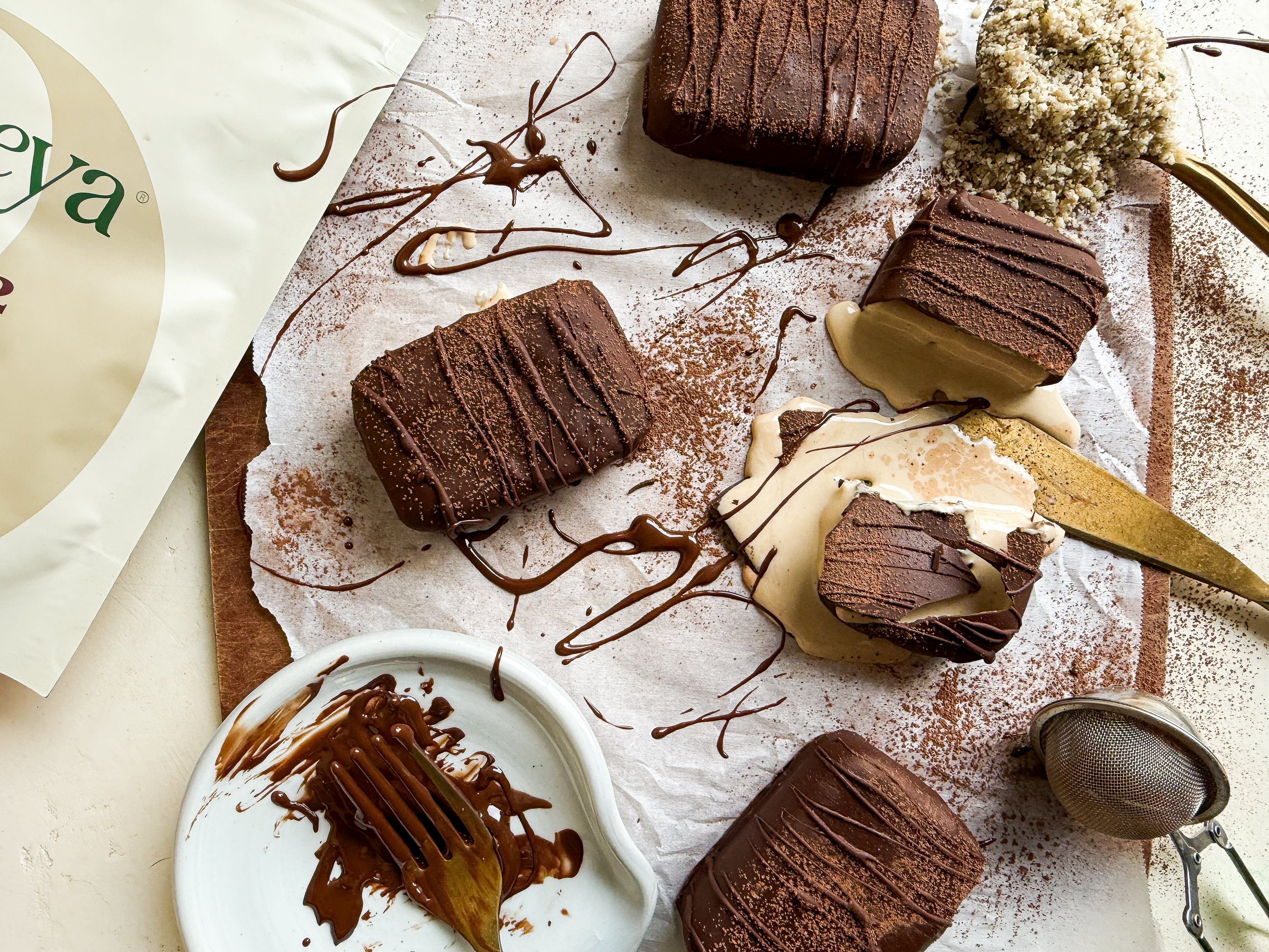 Seed Cycling Tiramisu Protein Bars