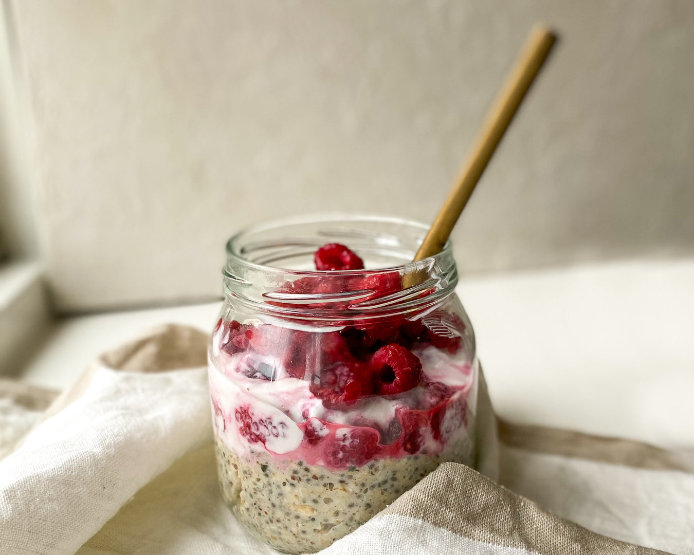 Beeya’s Chia Overnight Oats Recipe