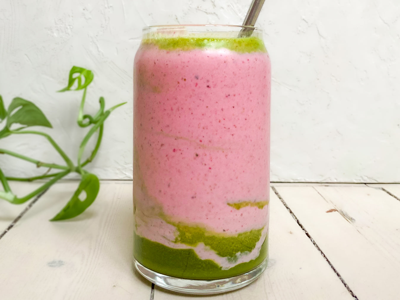 Strawberry Matcha Smoothie Recipe