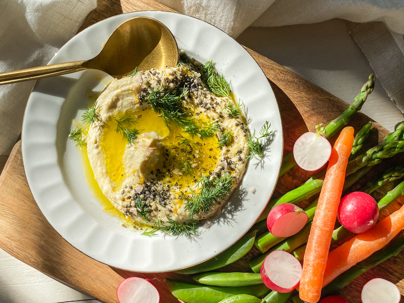Lemony Hummus with Dill Recipe